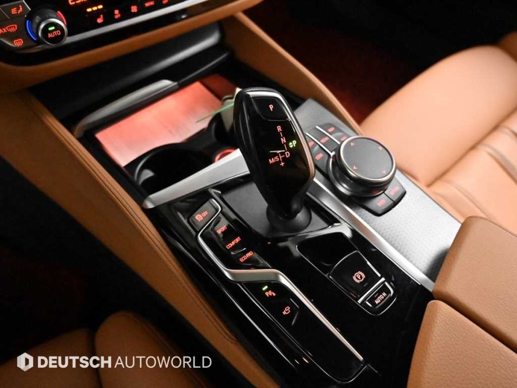 BMW 5시리즈 5시리즈 (G30) 520i M 스포츠 이미지 9