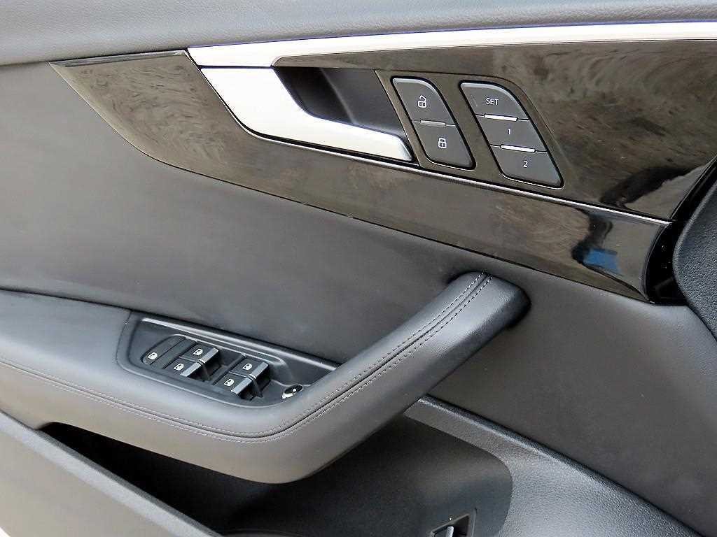 아우디 A4 A4 (B9) 45 TFSI 콰트로 프리미엄 이미지 12