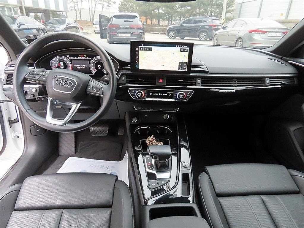 아우디 A4 A4 (B9) 45 TFSI 콰트로 프리미엄 이미지 7