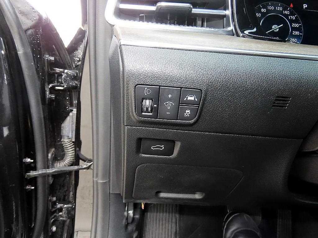 기아 K5 K5 3세대 2.0 노블레스 이미지 14