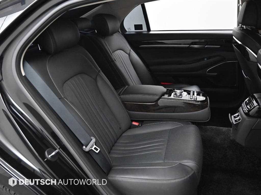 제네시스 G90 3.8 GDI AWD 럭셔리 이미지 12