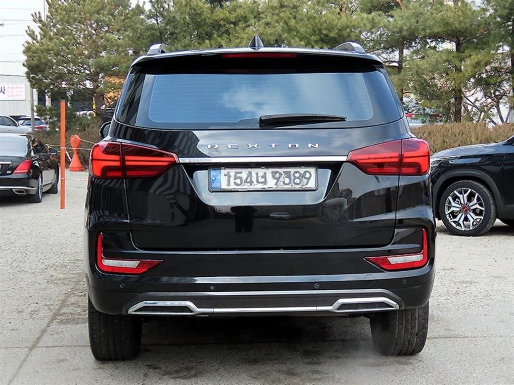 KG모빌리티(쌍용) 렉스턴 올 뉴 렉스턴 (Y450) 디젤 2.2 4WD 프레스티지 이미지 4