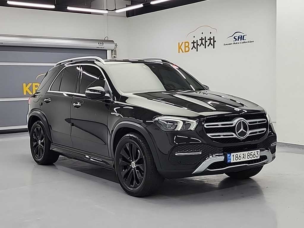 벤츠 GLE 클래스 GLE 클래스 W167 GLE 300d 4MATIC 이미지 4
