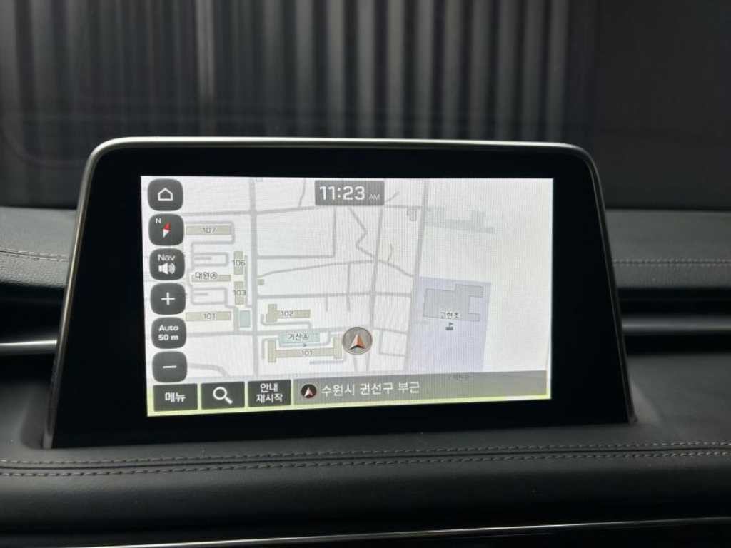 제네시스 G70 2.0T 엘리트 이미지 13