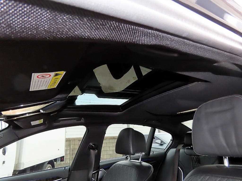 BMW 5시리즈 5시리즈 (G30) 530d M 스포츠 이미지 18