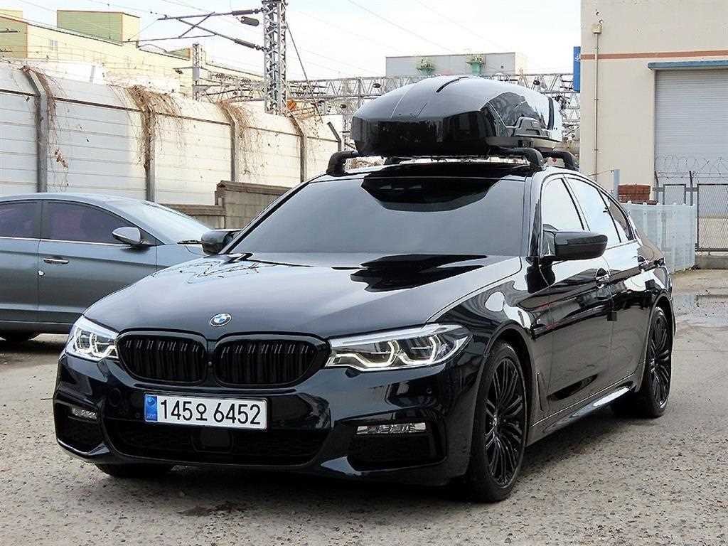 BMW 5시리즈 5시리즈 (G30) 530d M 스포츠 이미지 2