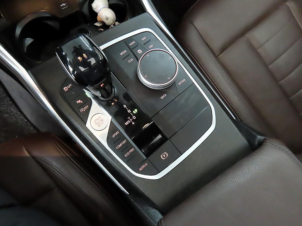BMW 3시리즈 3시리즈 (G20) 320i 럭셔리 이미지 10