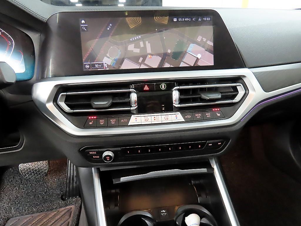 BMW 3시리즈 3시리즈 (G20) 320i 럭셔리 이미지 15