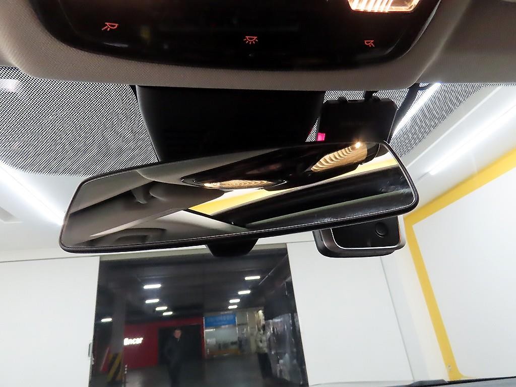 BMW 3시리즈 3시리즈 (G20) 320i 럭셔리 이미지 17
