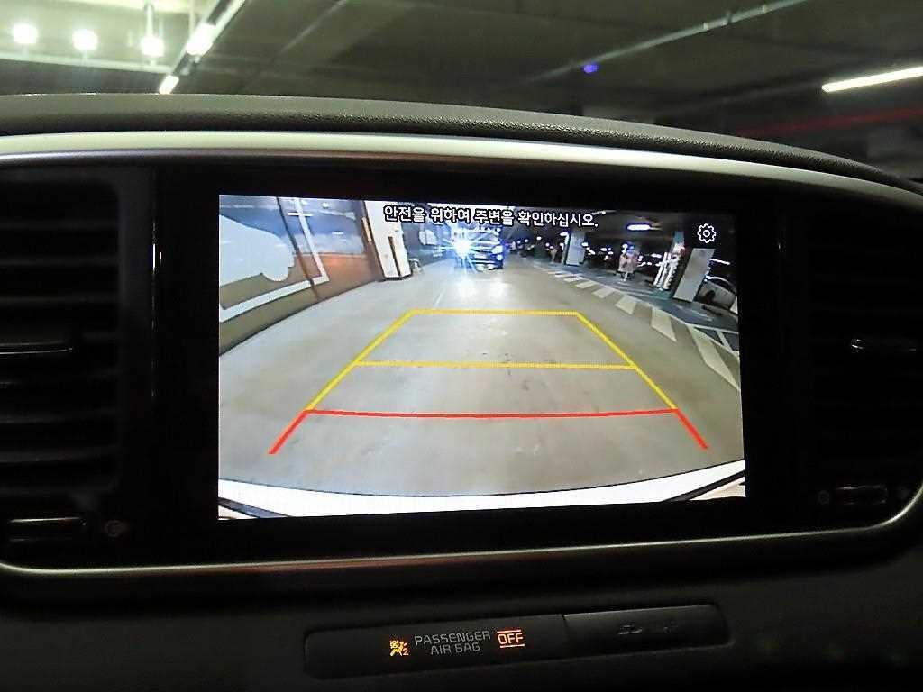 기아 스포티지 스포티지 더 볼드 1.6 디젤 2WD 프레스티지 이미지 15