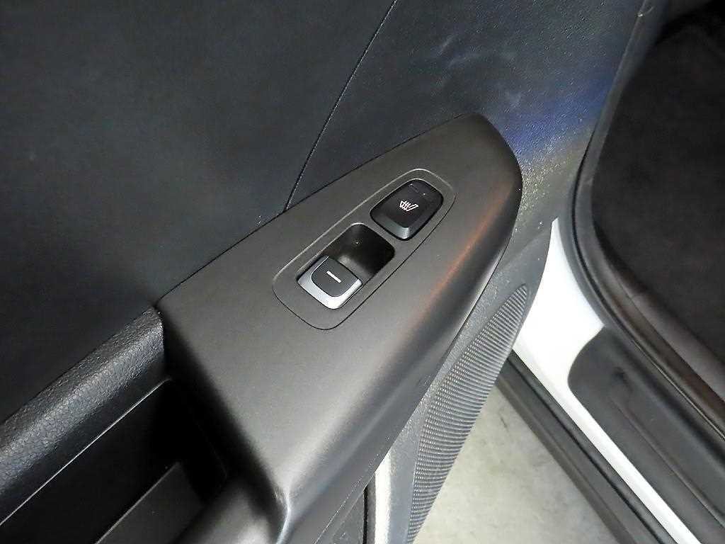 기아 스포티지 스포티지 더 볼드 1.6 디젤 2WD 프레스티지 이미지 17