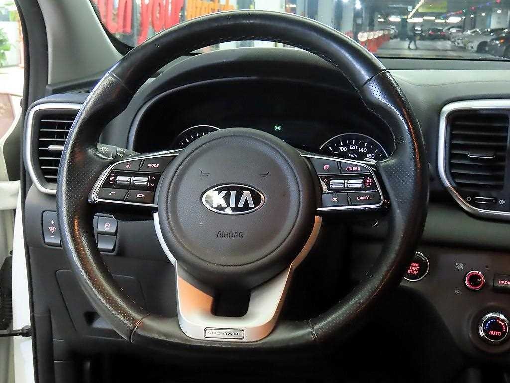 기아 스포티지 스포티지 더 볼드 1.6 디젤 2WD 프레스티지 이미지 9