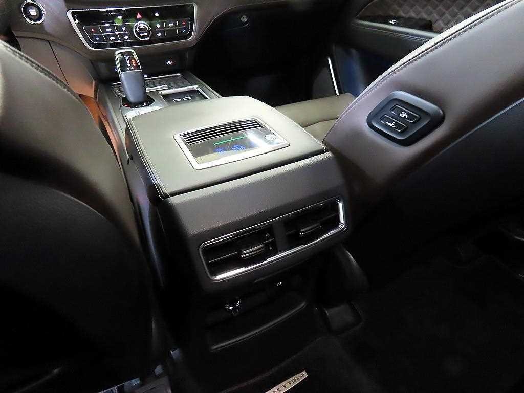KG모빌리티(쌍용) 렉스턴 올 뉴 렉스턴 (Y450) 디젤 2.2 4WD 시그니처 이미지 14