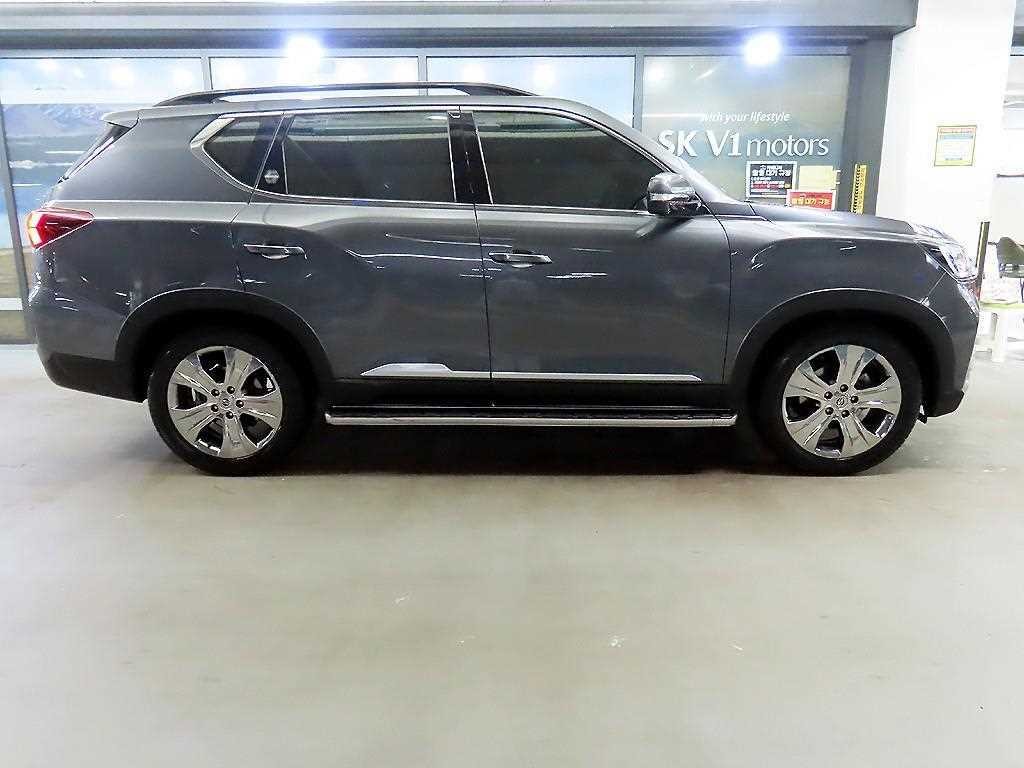 KG모빌리티(쌍용) 렉스턴 올 뉴 렉스턴 (Y450) 디젤 2.2 4WD 시그니처 이미지 3