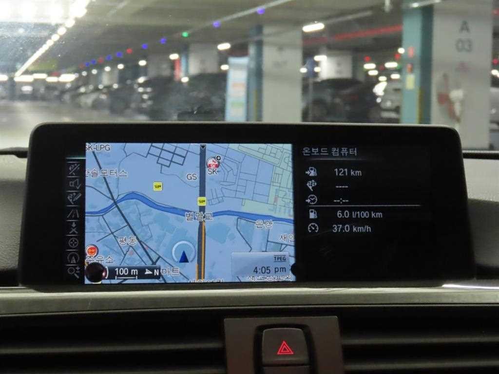 BMW 4시리즈 4시리즈 (F32) 420d 쿠페 럭셔리 이미지 13