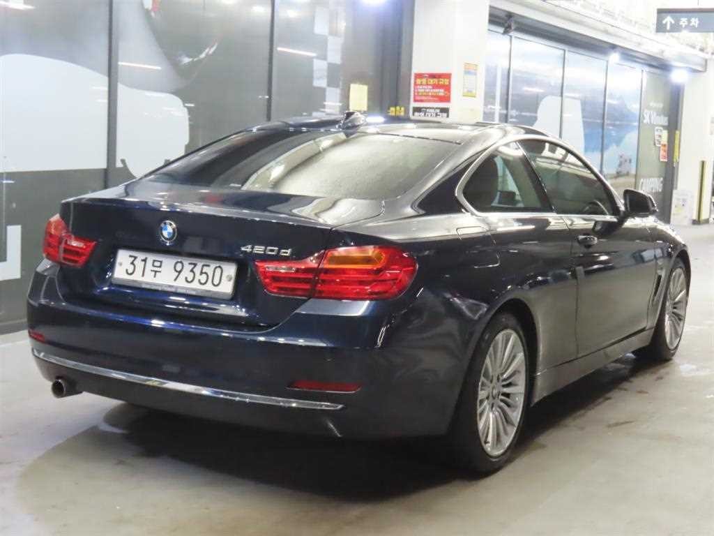 BMW 4시리즈 4시리즈 (F32) 420d 쿠페 럭셔리 이미지 4