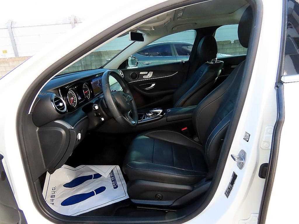벤츠 E 클래스 E-클래스 W213 E220d 아방가르드 이미지 5