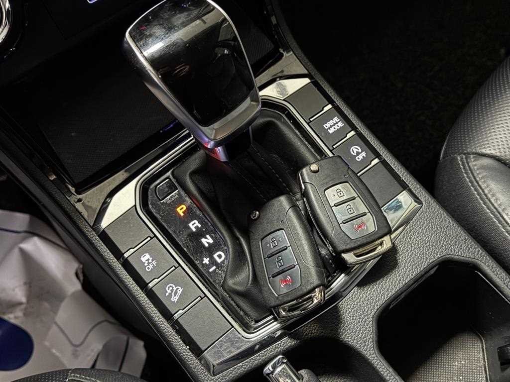 KG모빌리티(쌍용) 코란도 뷰티풀코란도 2WD 디젤 1.6 C5 이미지 12