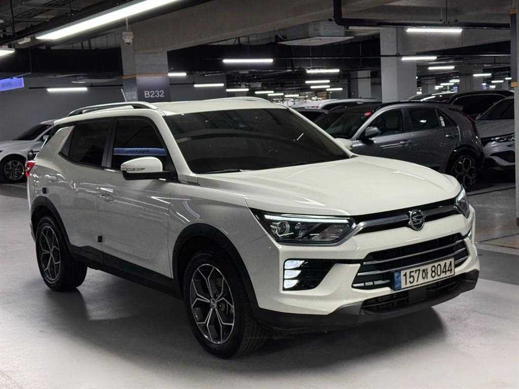 KG모빌리티(쌍용) 코란도 뷰티풀코란도 2WD 디젤 1.6 C5 이미지 2