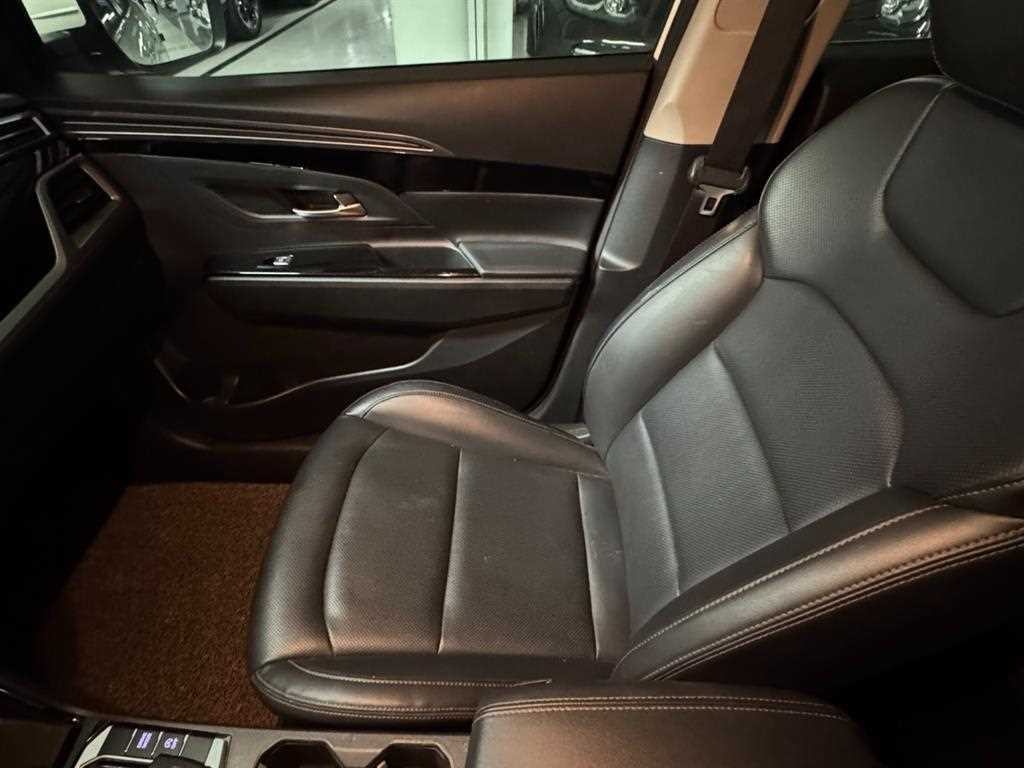 KG모빌리티(쌍용) 코란도 뷰티풀코란도 2WD 디젤 1.6 C5 이미지 8