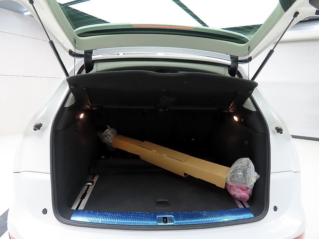 아우디 Q5 45 TDI 콰트로 다이나믹 이미지 18