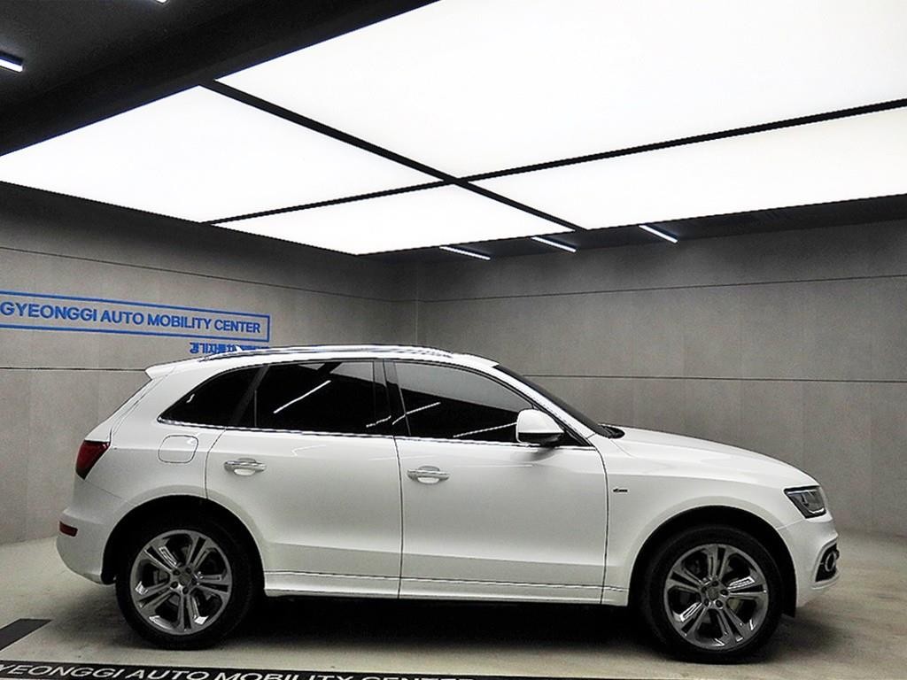 아우디 Q5 45 TDI 콰트로 다이나믹 이미지 2