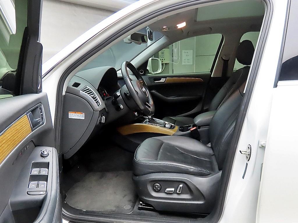 아우디 Q5 45 TDI 콰트로 다이나믹 이미지 5