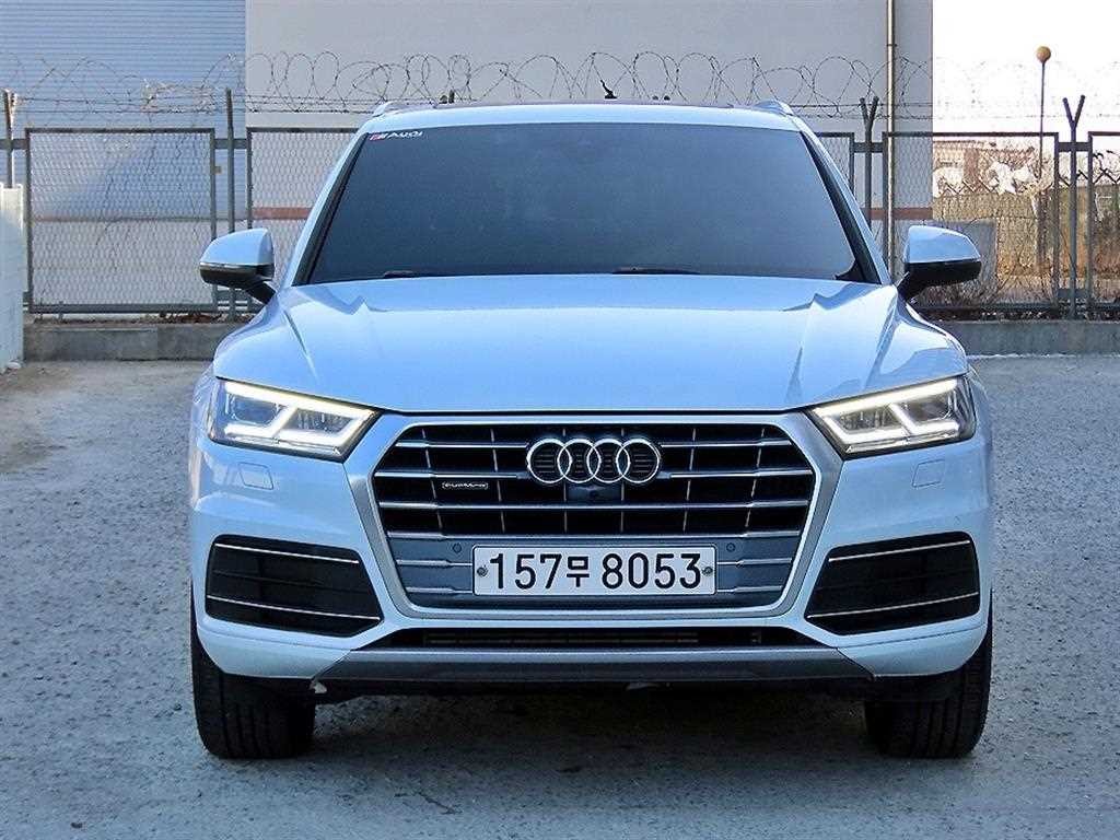 아우디 Q5 Q5 (FY) 45 TFSI 콰트로 프리미엄 이미지 2
