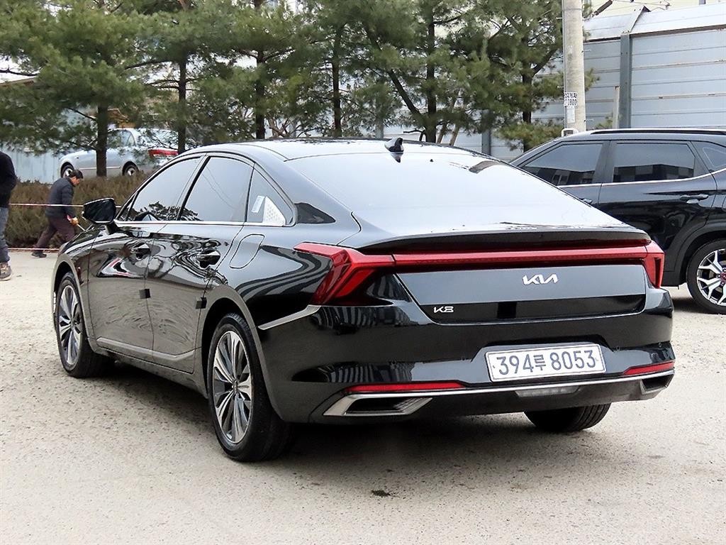기아 K8 2.5 2WD 시그니처 이미지 3