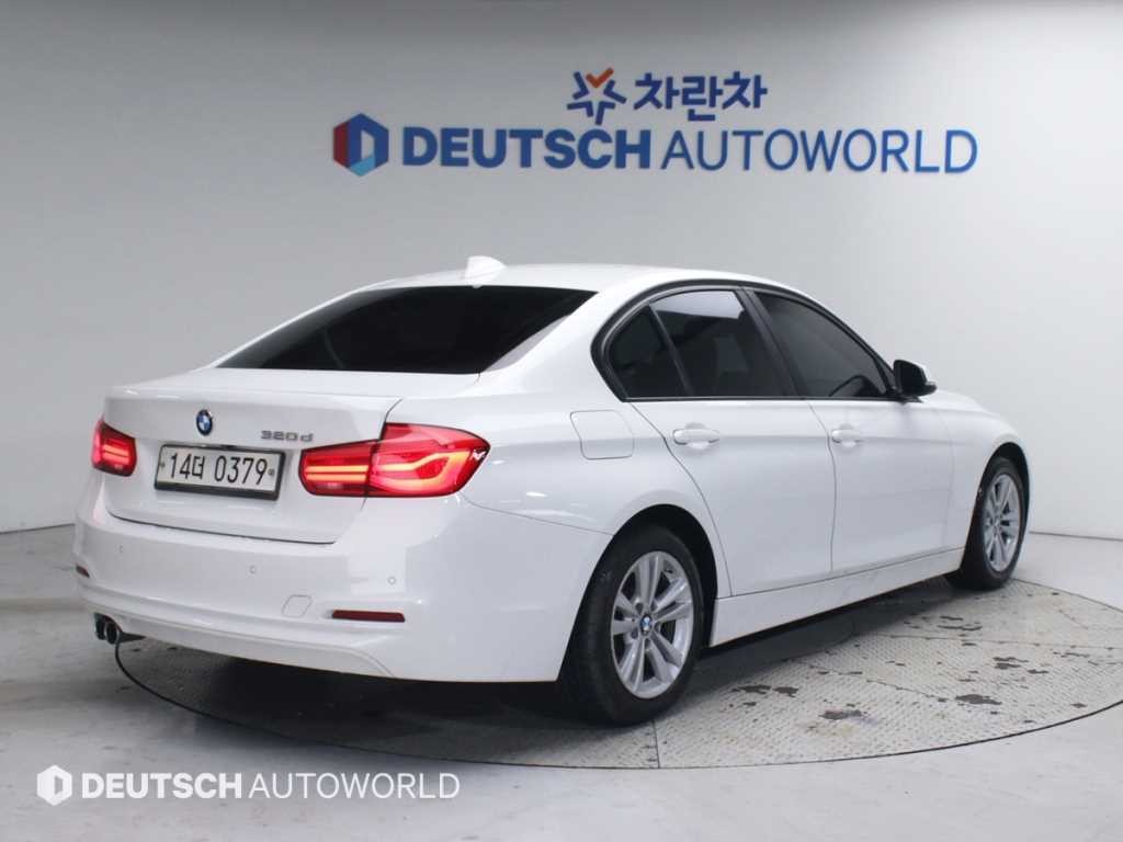 BMW 3시리즈 3시리즈 (F30) 320d ED에디션 이미지 3
