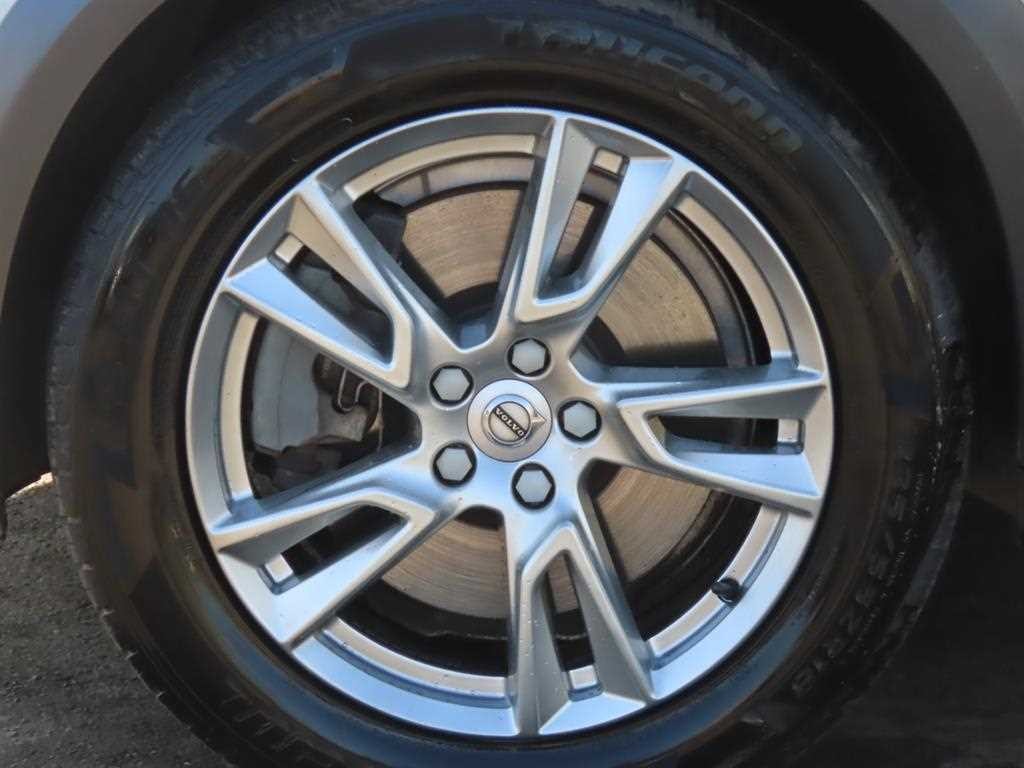 볼보 V90 V90 크로스컨트리 D5 AWD 이미지 20