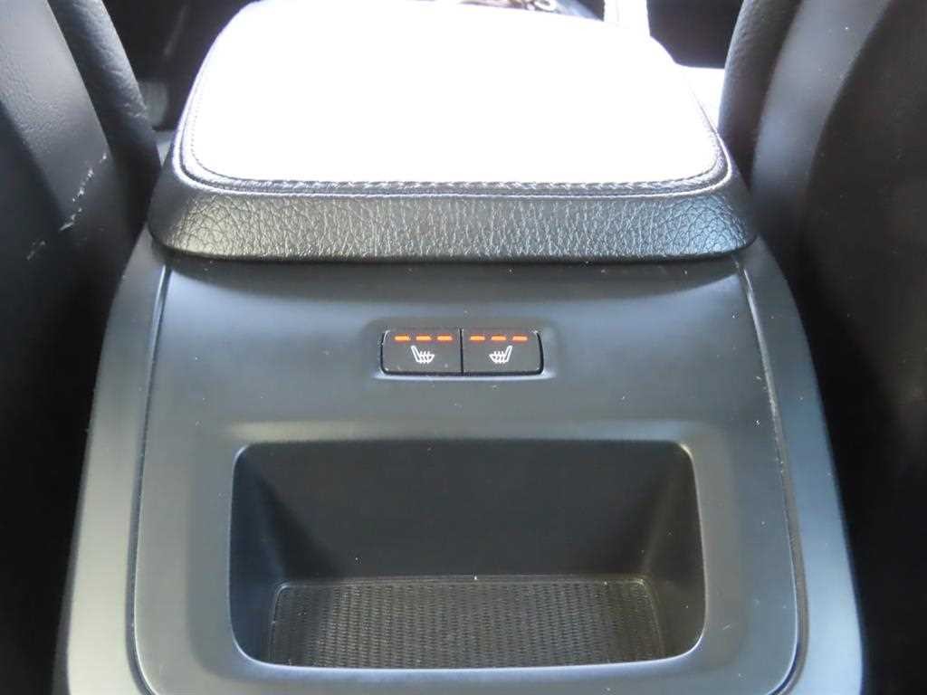 볼보 V90 V90 크로스컨트리 D5 AWD 이미지 7