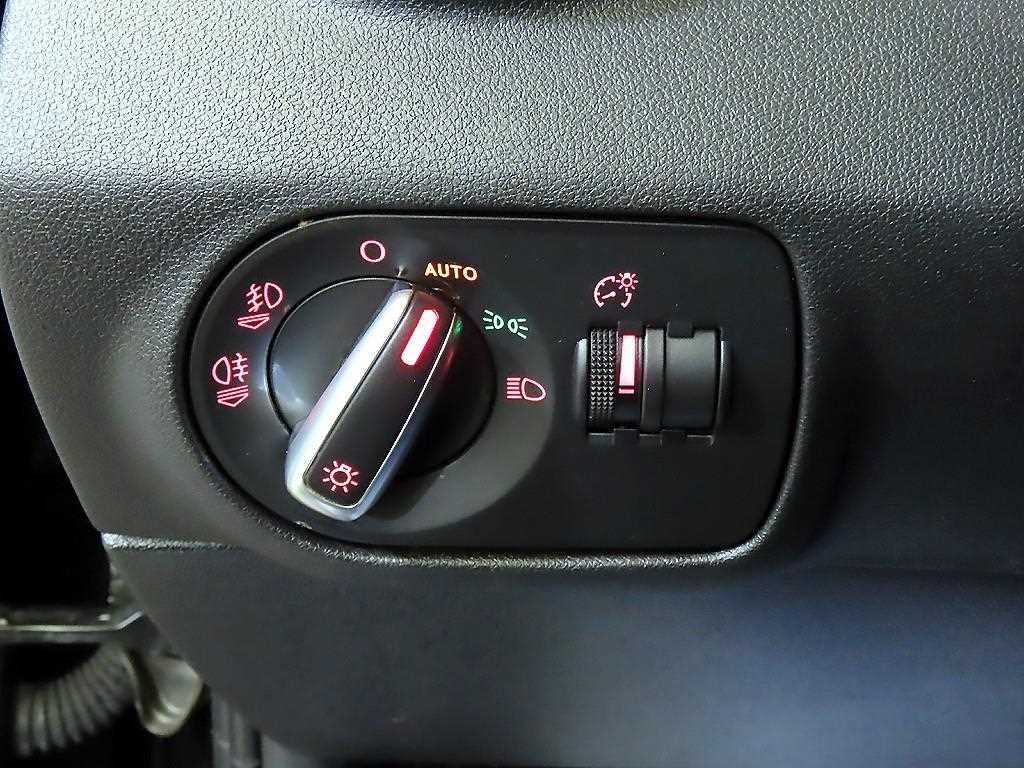 아우디 A1 30 TDI 스포트 프리미엄 이미지 15