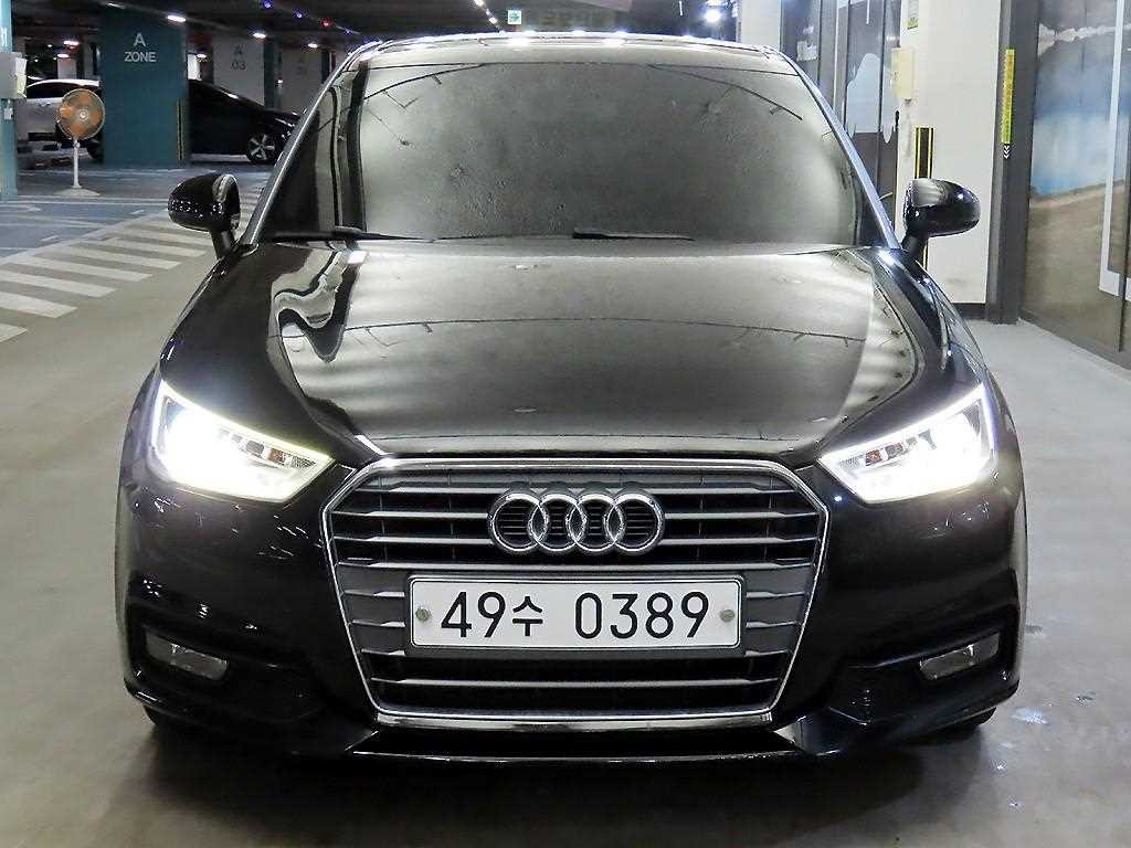 아우디 A1 30 TDI 스포트 프리미엄 이미지 2