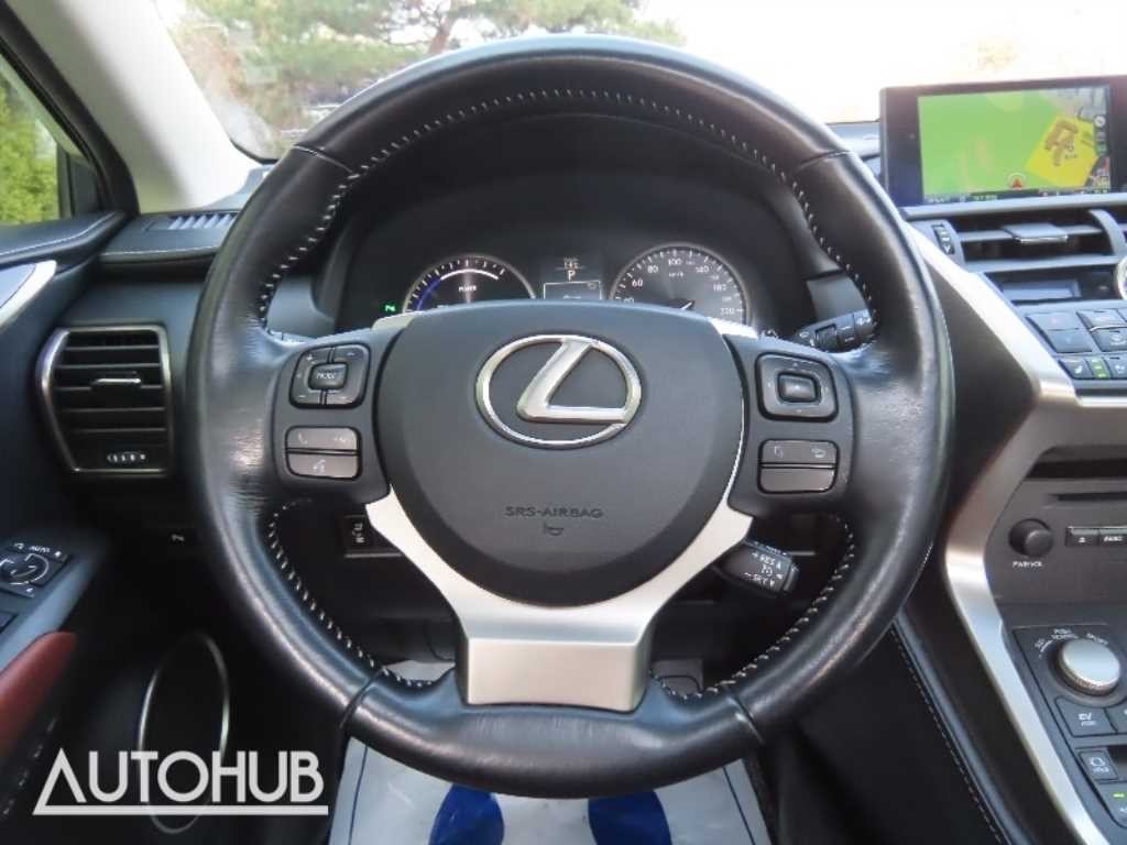 렉서스 NX NX 300h 슈프림 이미지 17