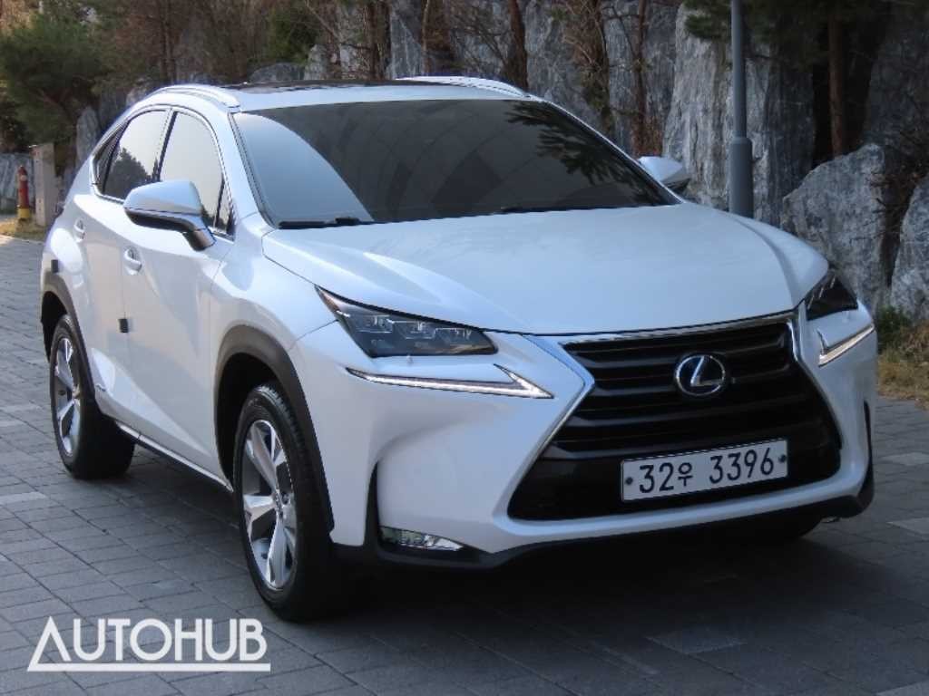 렉서스 NX NX 300h 슈프림 이미지 2