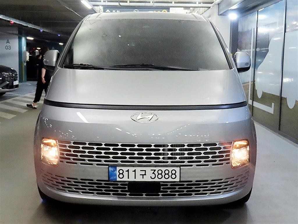 현대 스타리아 2WD 디젤 카고 모던 3인승 이미지 2