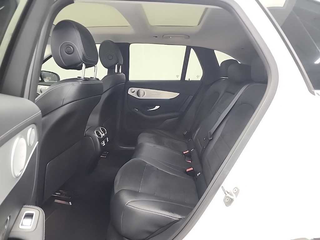 벤츠 GLC 클래스 GLC클래스 X253 GLC 300 4MATIC AMG LINE 이미지 12