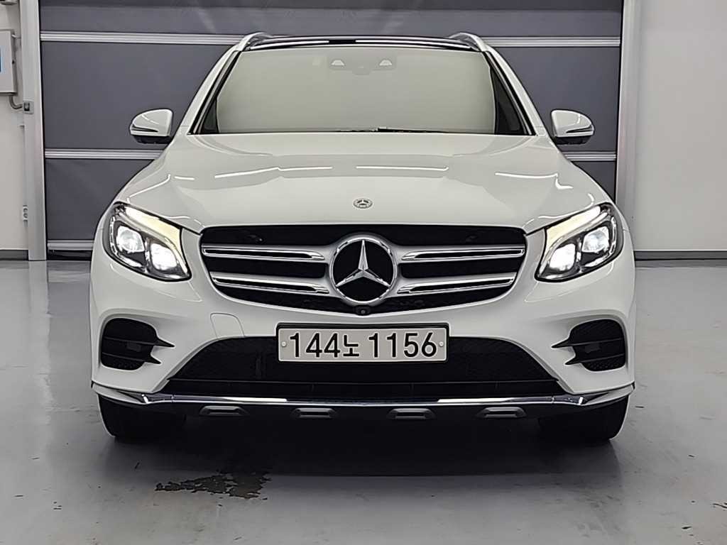 벤츠 GLC 클래스 GLC클래스 X253 GLC 300 4MATIC AMG LINE 이미지 2
