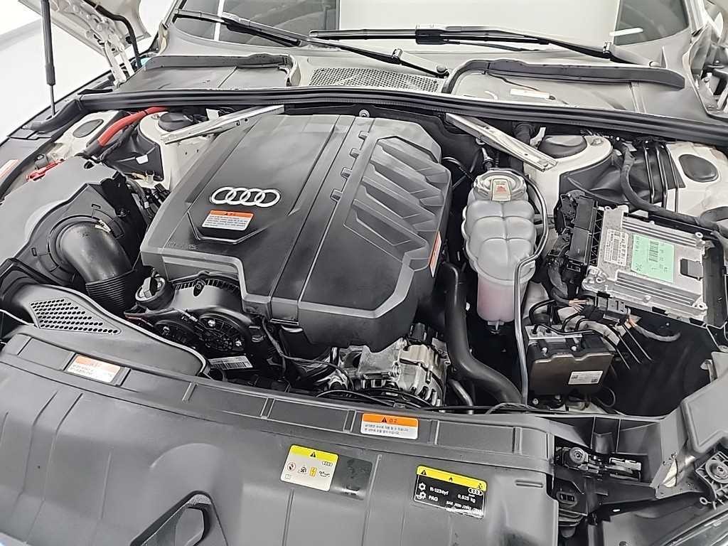 아우디 A5 A5 (F5) 40 TFSI 콰트로 스포트백 이미지 5
