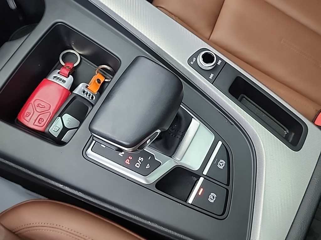 아우디 A5 A5 (F5) 40 TFSI 콰트로 스포트백 이미지 8