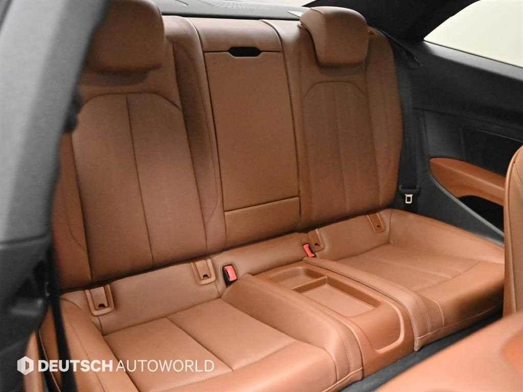 아우디 A5 A5 (F5) 45 TFSI 콰트로 프리미엄 쿠페 이미지 12