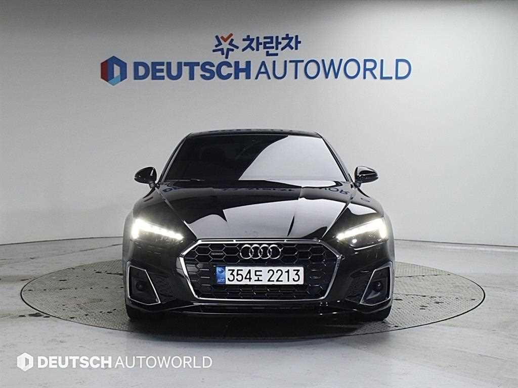 아우디 A5 A5 (F5) 45 TFSI 콰트로 프리미엄 쿠페 이미지 3
