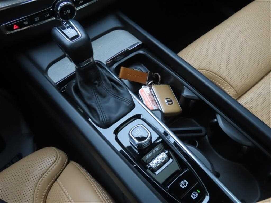 볼보 XC60 XC60(2세대) T6 AWD 인스크립션 이미지 6