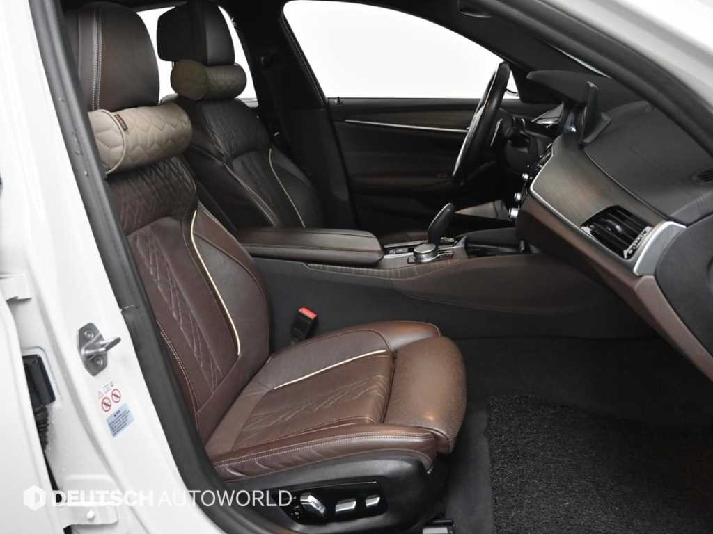 BMW 5시리즈 5시리즈 (G30) 530i M 스포츠 플러스 이미지 10