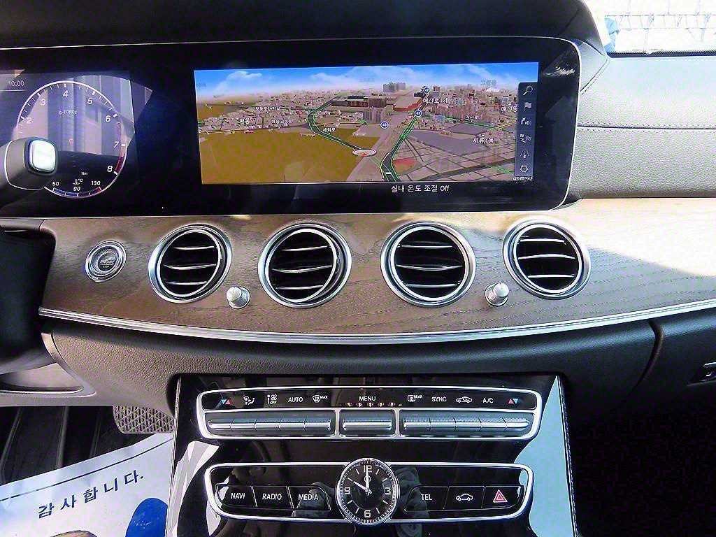 벤츠 E 클래스 E-클래스 W213 E300 익스클루시브 이미지 13