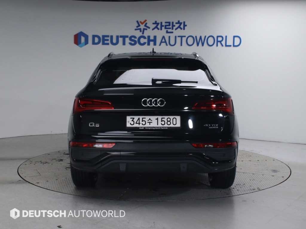 아우디 Q5 Q5 (FY) 40 TDI 콰트로 스포트백 이미지 4