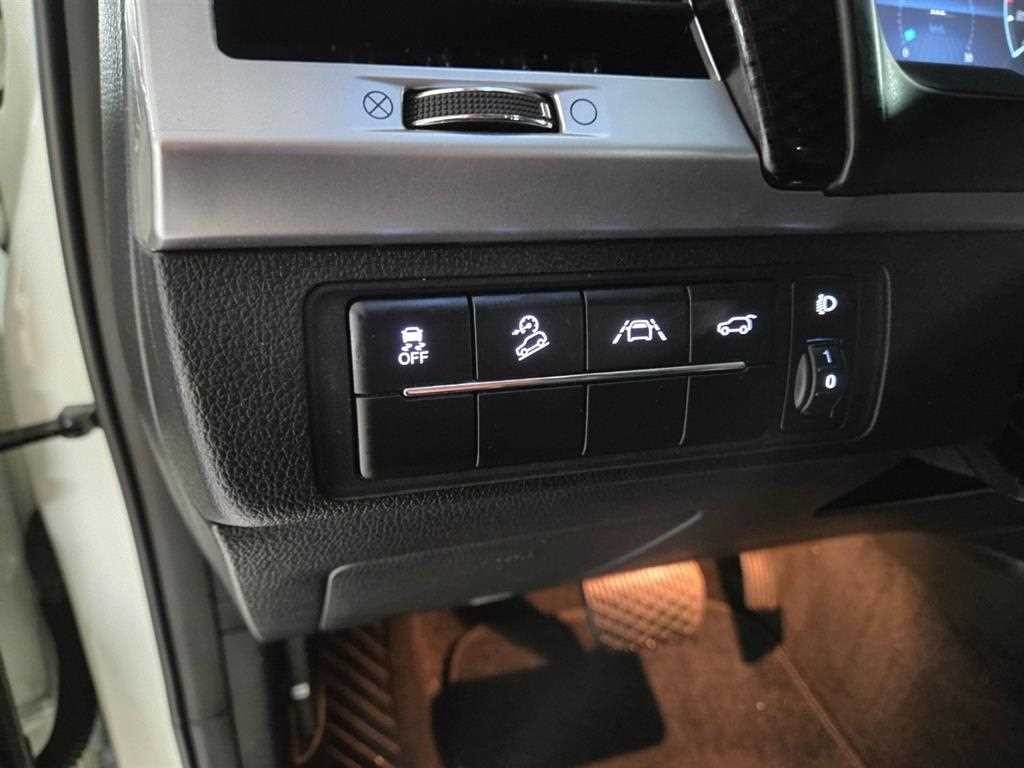 KG모빌리티(쌍용) 렉스턴 올 뉴 렉스턴 (Y450) 디젤 2.2 2WD 럭셔리 이미지 6