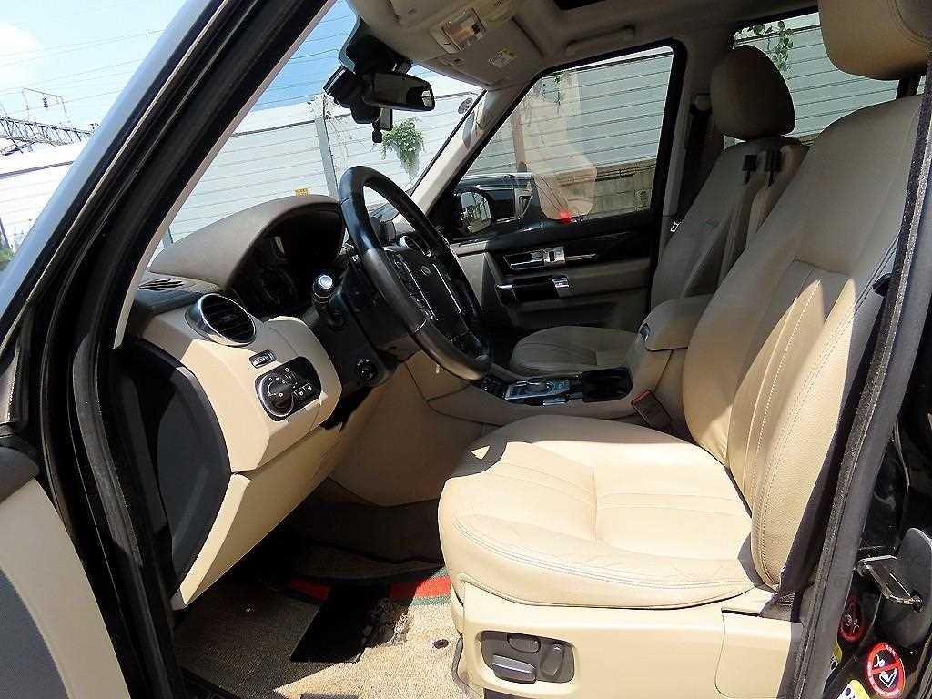 랜드로버 디스커버리 디스커버리4 3.0 SDV6 HSE 이미지 5