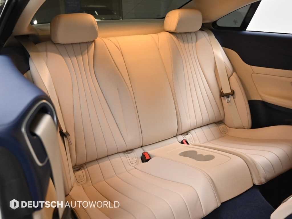 벤츠 E 클래스 E-클래스 W213 E450 4MATIC 쿠페 이미지 12